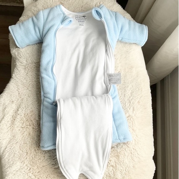 Micro fleece Baby Merlin’s Magic SleepSuit S - Picture 4 of 7